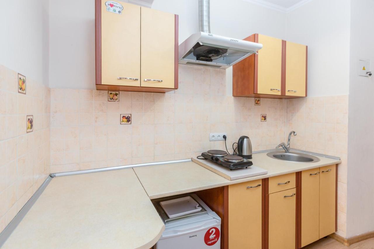 Квартира Студія Біля Оперного Театру По Вулиці Гонти 4-3А Lemberg Exterior foto