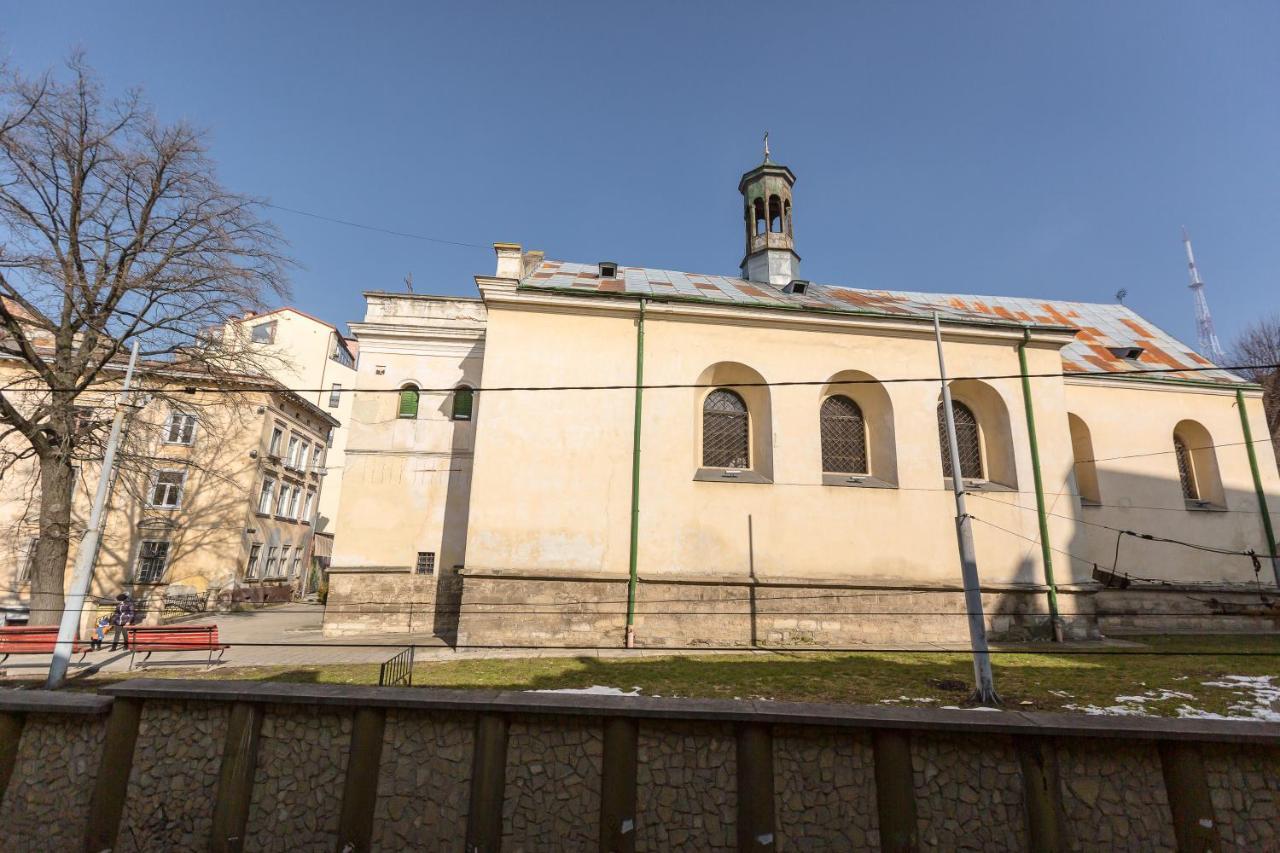 Квартира Студія Біля Оперного Театру По Вулиці Гонти 4-3А Lemberg Exterior foto